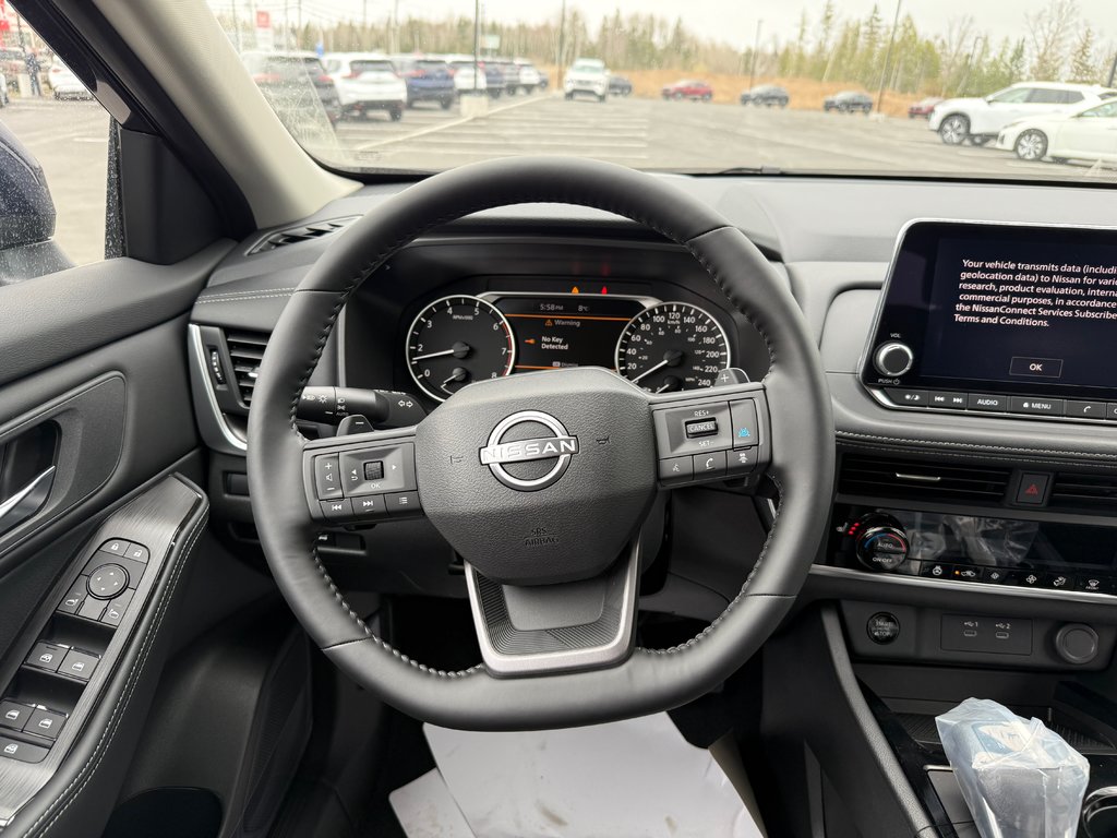 Nissan Rogue AWD SV PREMIUM 2025 à Bathurst, Nouveau-Brunswick - 12 - w1024h768px