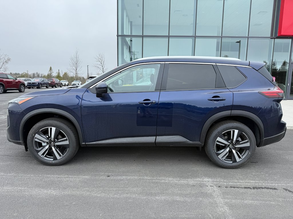 Nissan Rogue AWD SV PREMIUM 2025 à Bathurst, Nouveau-Brunswick - 8 - w1024h768px