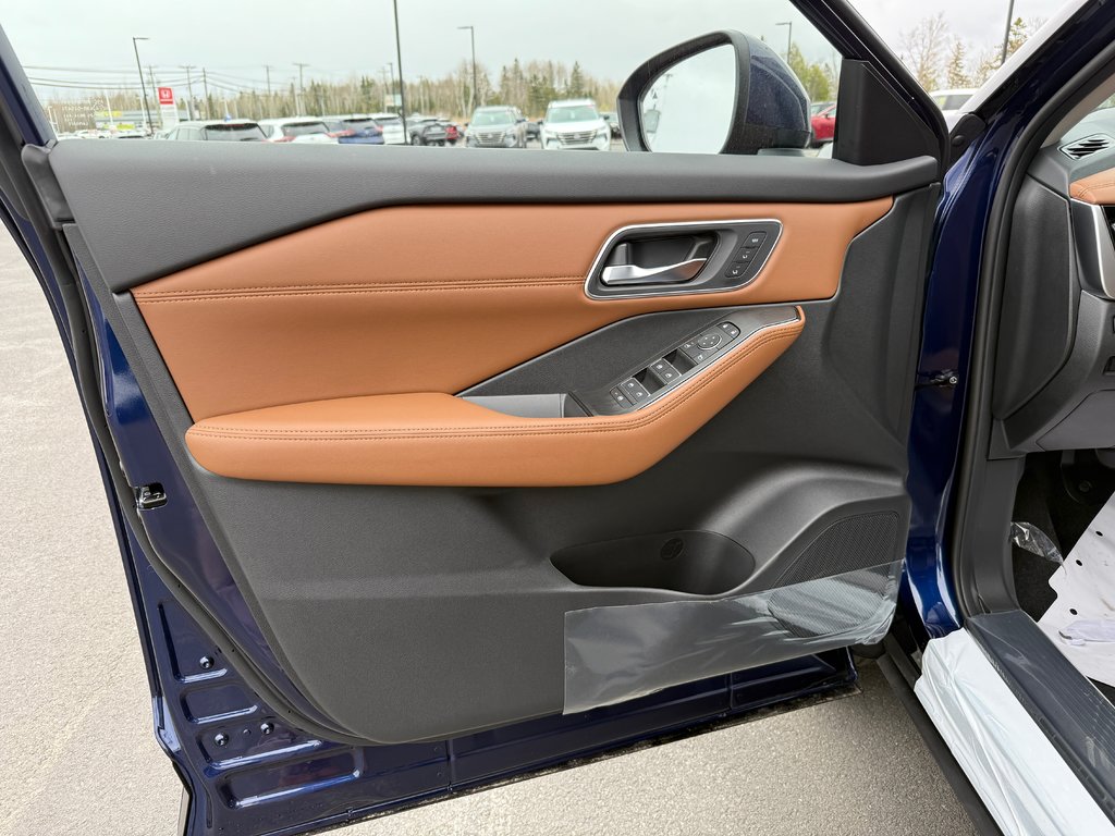 2025 Nissan Rogue AWD Platinum in Bathurst, New Brunswick - 19 - w1024h768px