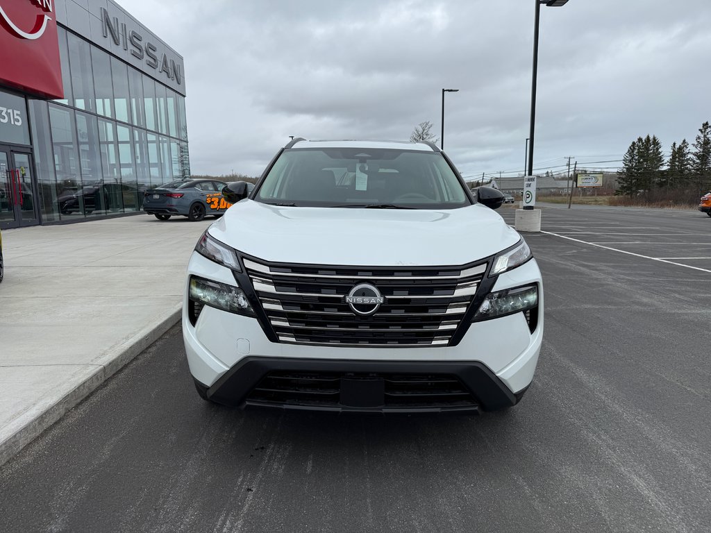 2025 Nissan Rogue AWD Midnight Edition in Bathurst, New Brunswick - 2 - w1024h768px