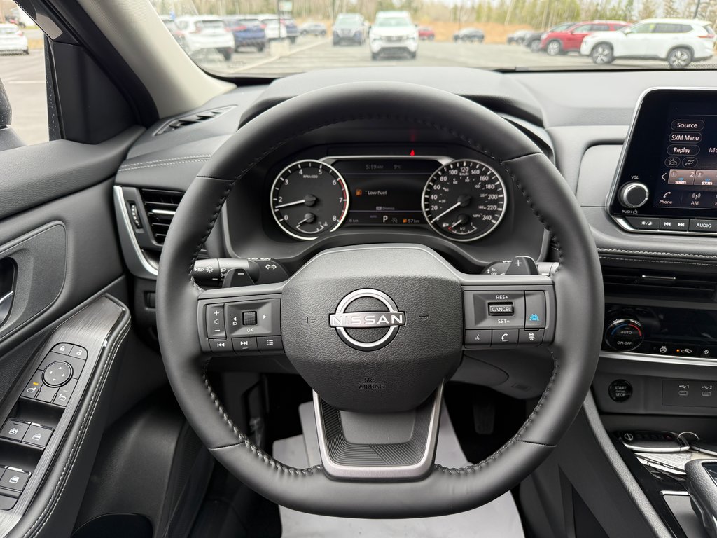 2025 Nissan Rogue AWD Midnight Edition in Bathurst, New Brunswick - 13 - w1024h768px