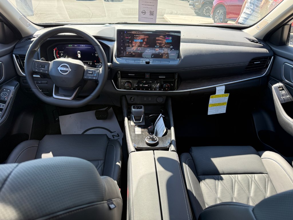 2025 Nissan Rogue AWD Platinum in Bathurst, New Brunswick - 11 - w1024h768px