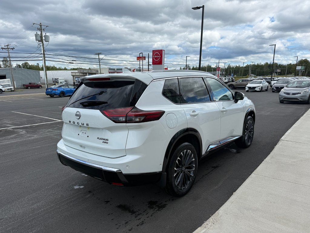 Nissan Rogue AWD Platinum 2026 à Bathurst, Nouveau-Brunswick - 4 - w1024h768px