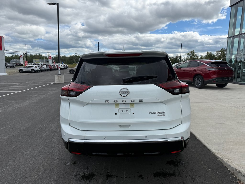 Nissan Rogue AWD Platinum 2026 à Bathurst, Nouveau-Brunswick - 5 - w1024h768px