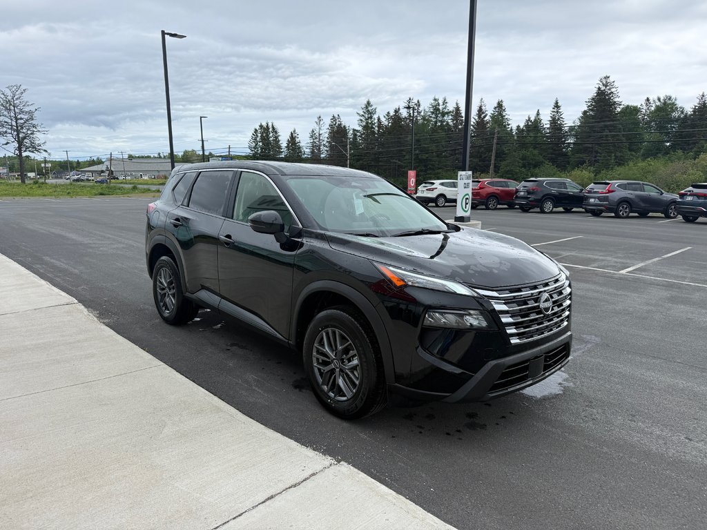 2026 Nissan Rogue AWD S in Bathurst, New Brunswick - 3 - w1024h768px