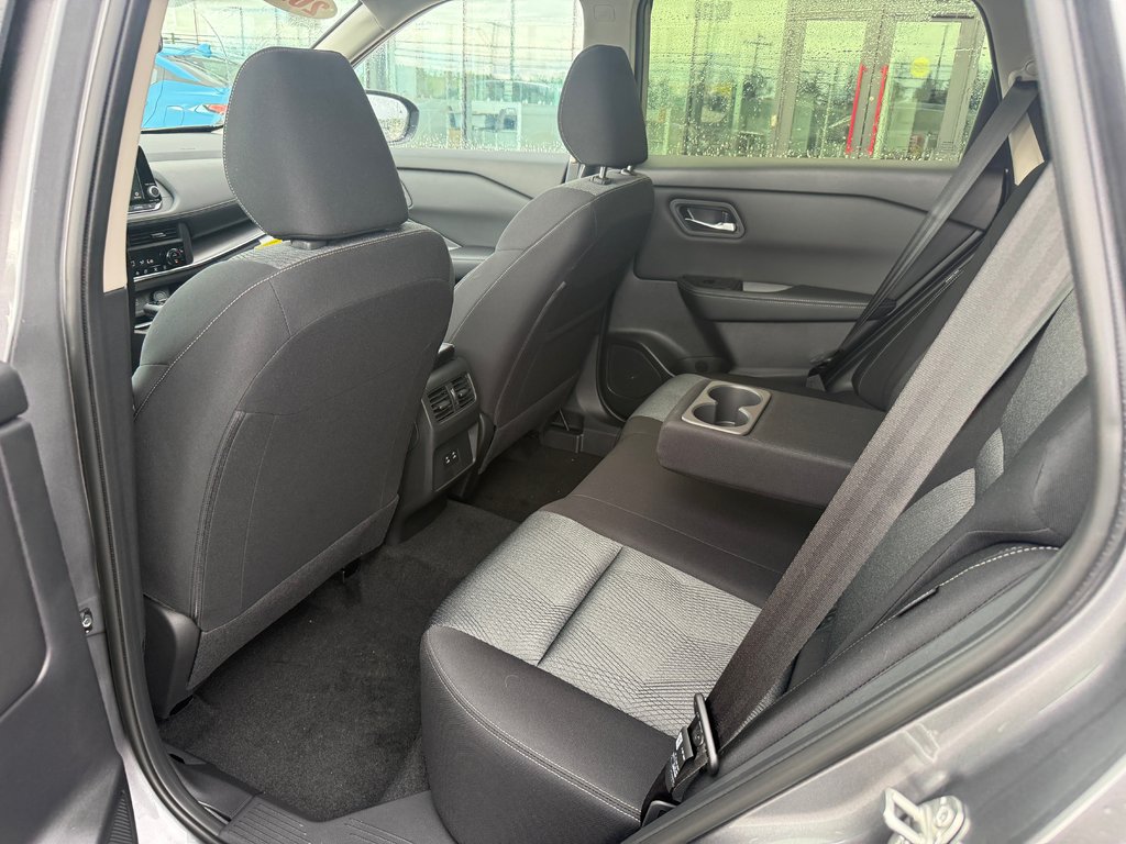 2026 Nissan Rogue AWD SV Moonroof in Bathurst, New Brunswick - 13 - w1024h768px