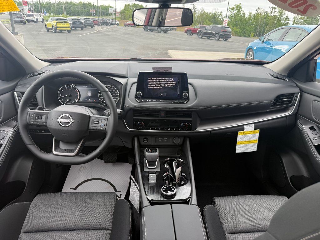 2026 Nissan Rogue AWD SV Moonroof in Bathurst, New Brunswick - 13 - w1024h768px