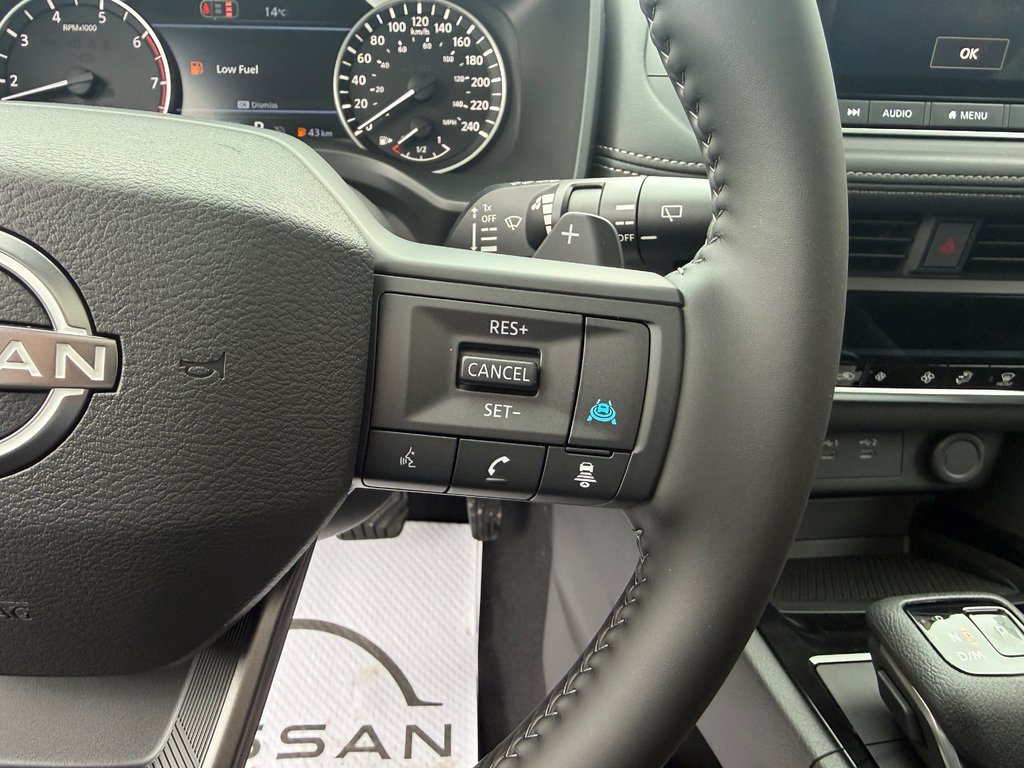 2026 Nissan Rogue AWD SV Moonroof in Bathurst, New Brunswick - 18 - w1024h768px