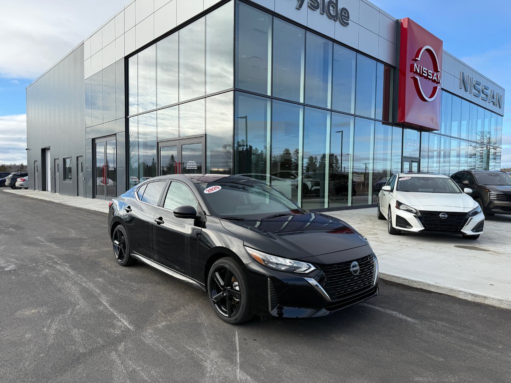 Nissan Sentra SR CVT 2025 à Bathurst, Nouveau-Brunswick - 1 - w1024h768px