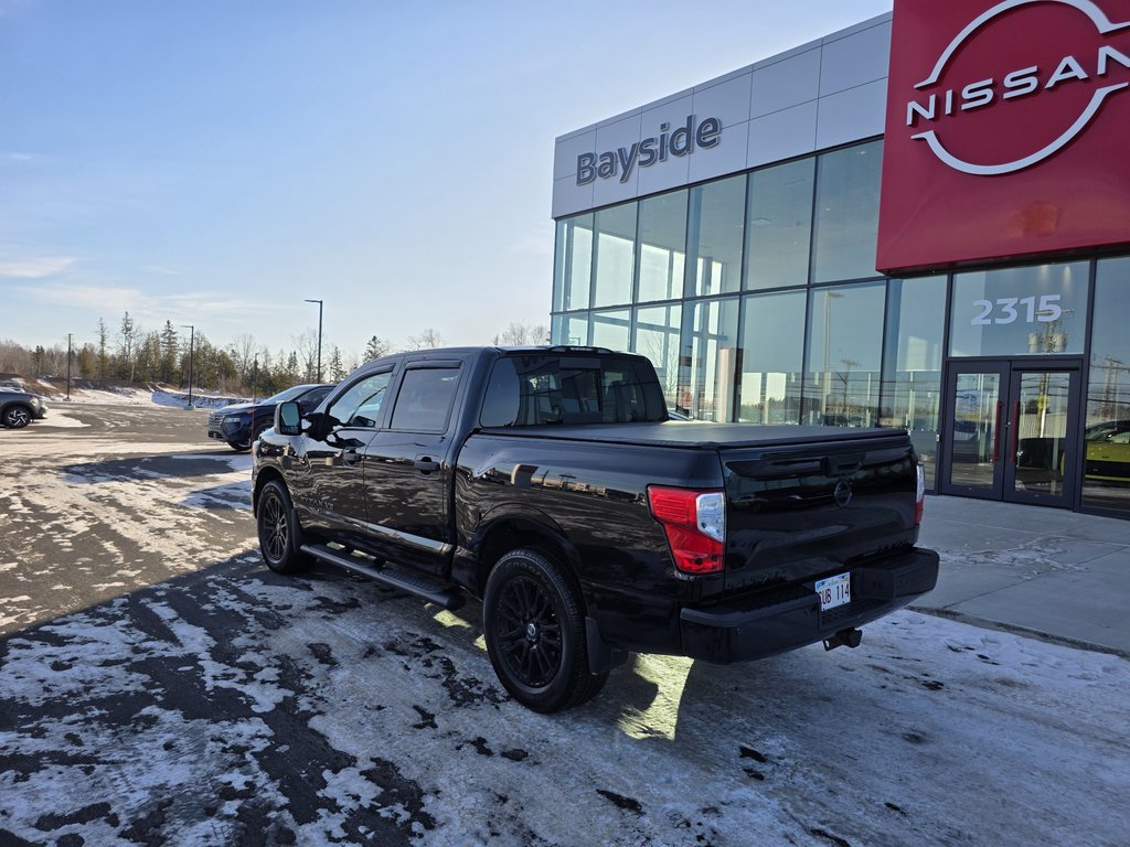 Nissan Titan Crew Cab SV Midnight Edition 2018 à Bathurst, Nouveau-Brunswick - 8 - w1024h768px