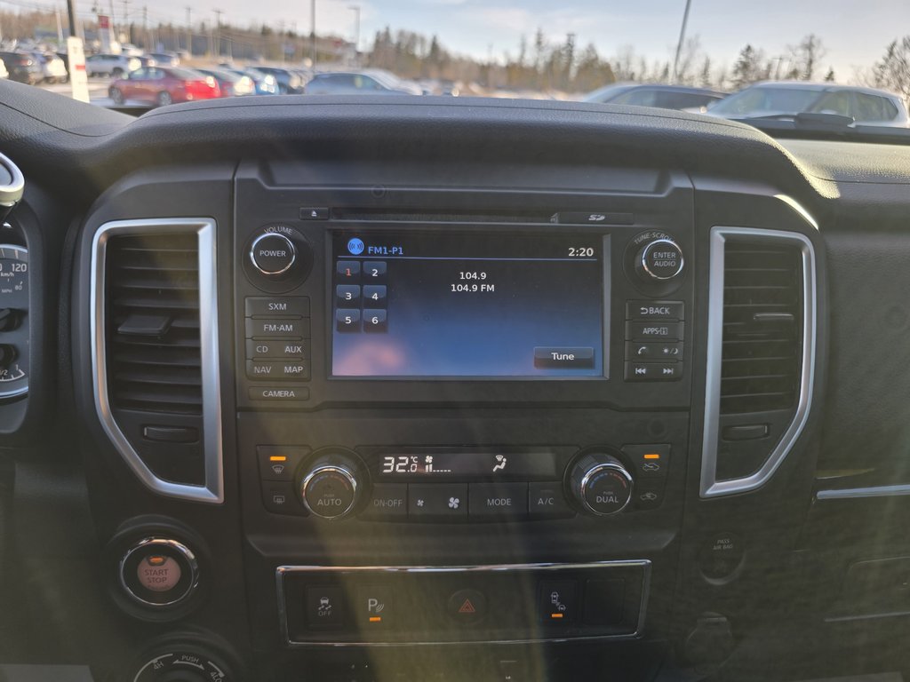 Nissan Titan Crew Cab SV Midnight Edition 2018 à Bathurst, Nouveau-Brunswick - 14 - w1024h768px