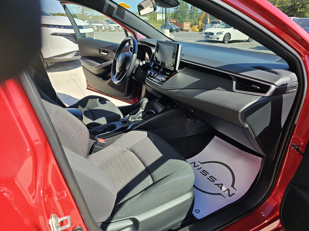 Toyota Corolla 4-door Sedan SE CVT 2020 à Bathurst, Nouveau-Brunswick - 16 - w1024h768px