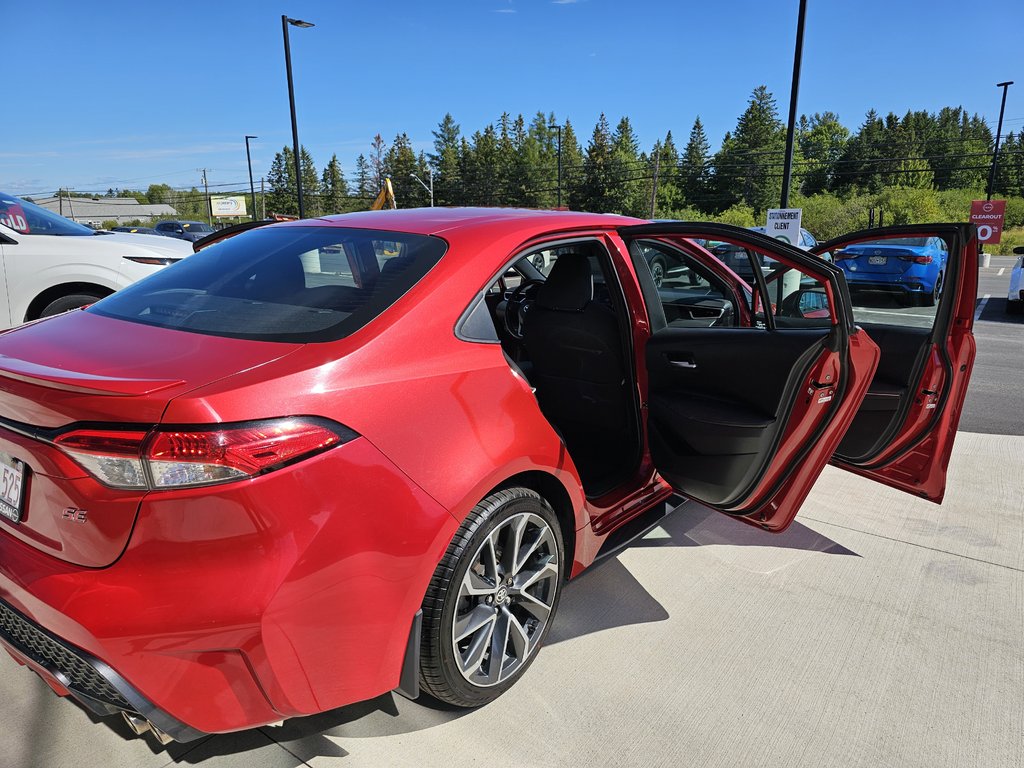 Toyota Corolla 4-door Sedan SE CVT 2020 à Bathurst, Nouveau-Brunswick - 20 - w1024h768px