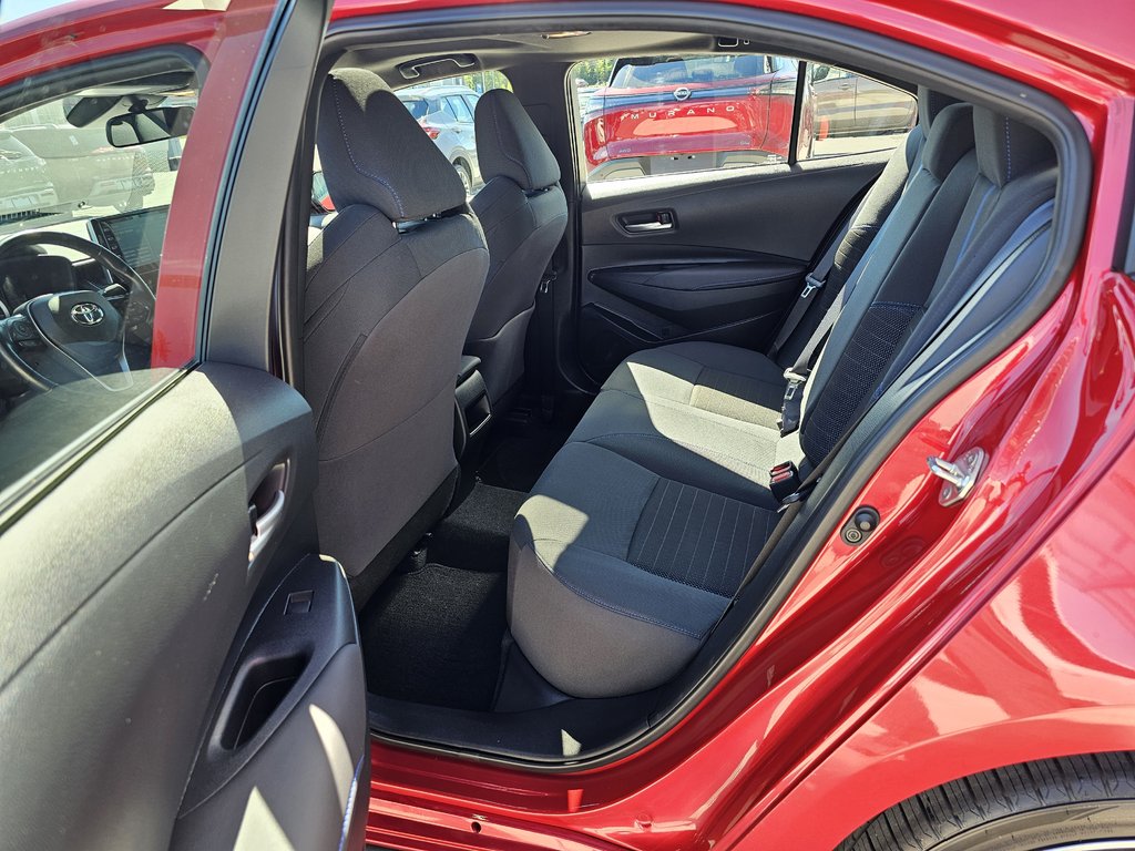 Toyota Corolla 4-door Sedan SE CVT 2020 à Bathurst, Nouveau-Brunswick - 18 - w1024h768px