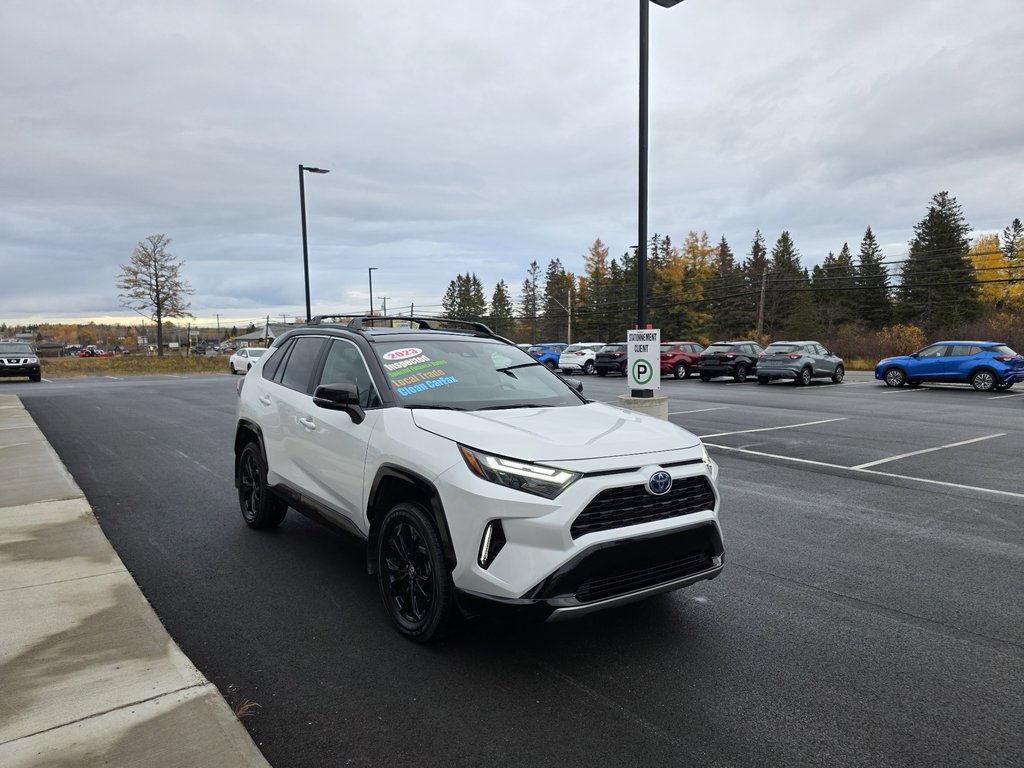2023 Toyota RAV4 Hybrid XSE AWD in Bathurst, New Brunswick - 3 - w1024h768px