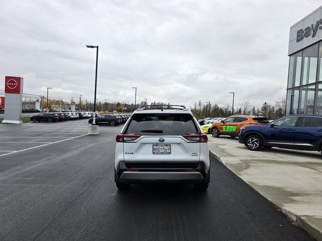 2023 Toyota RAV4 Hybrid XSE AWD in Bathurst, New Brunswick - 7 - w1024h768px