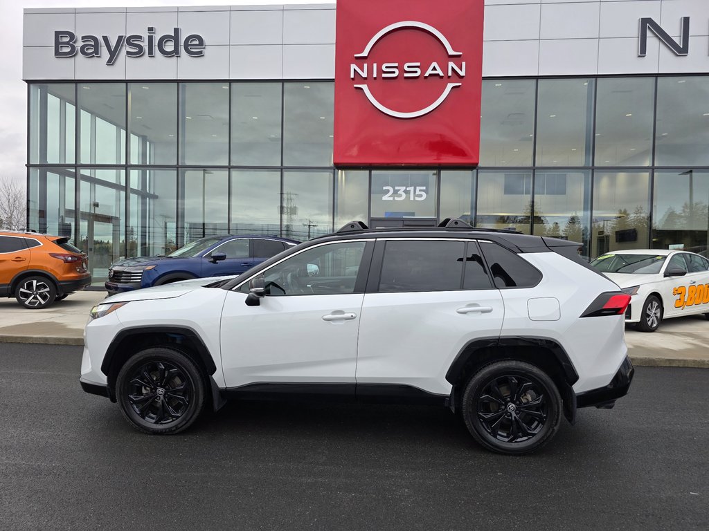2023 Toyota RAV4 Hybrid XSE AWD in Bathurst, New Brunswick - 9 - w1024h768px
