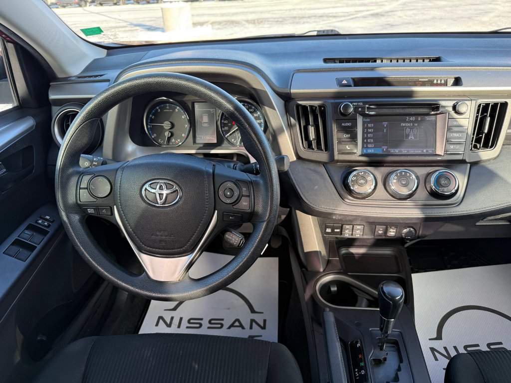 2018 Toyota RAV4 AWD LE in Bathurst, New Brunswick - 12 - w1024h768px