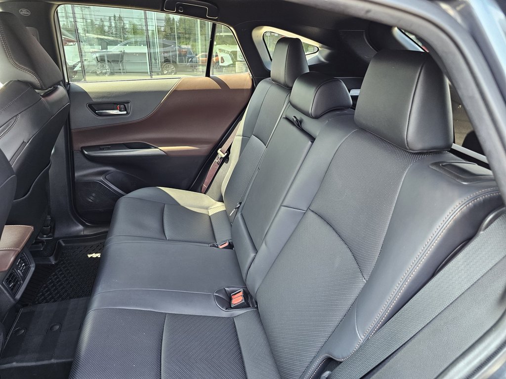 2021 Toyota VENZA HYBRID Venza Limited in Bathurst, New Brunswick - 27 - w1024h768px