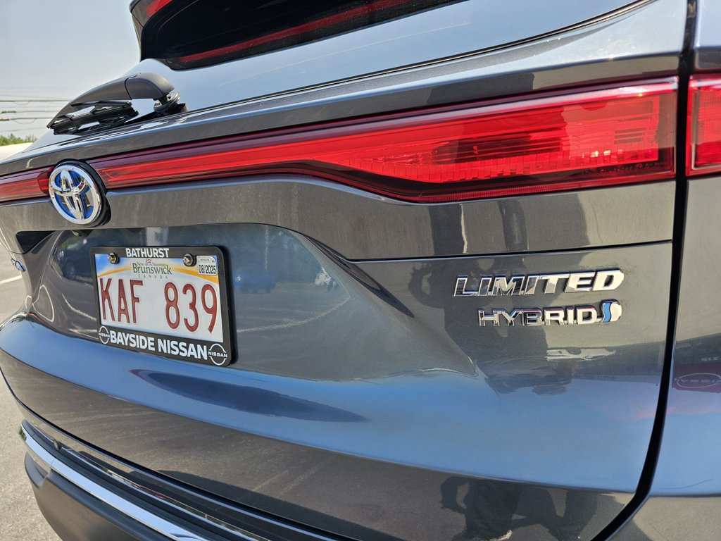 2021 Toyota VENZA HYBRID Venza Limited in Bathurst, New Brunswick - 8 - w1024h768px