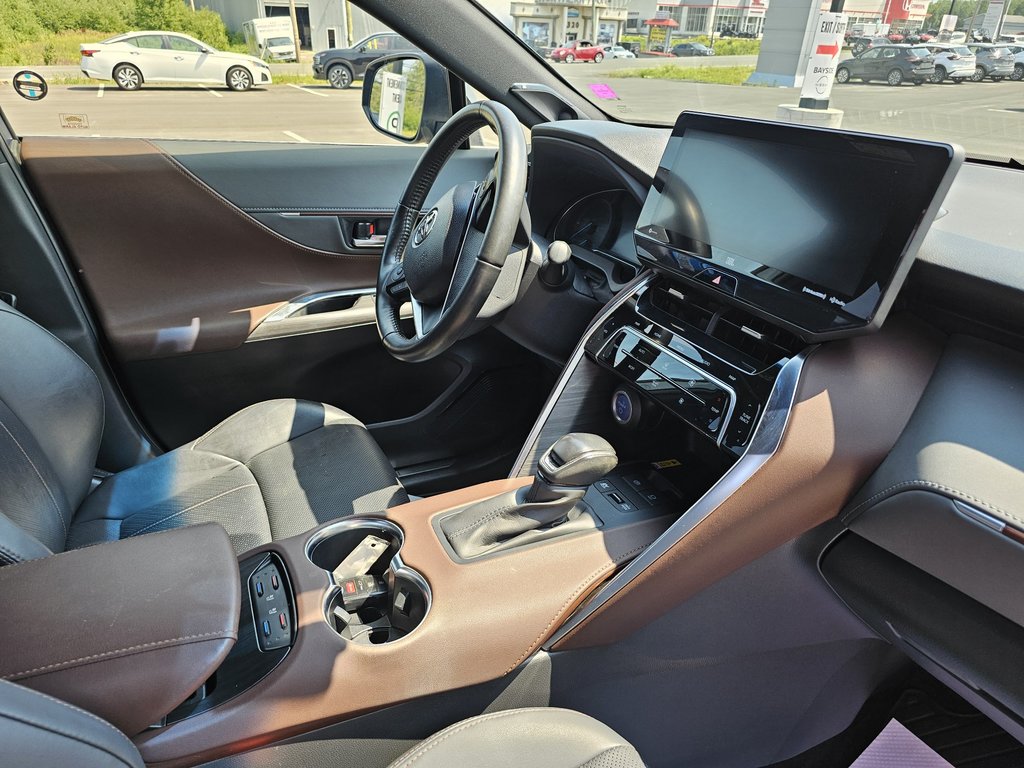 2021 Toyota VENZA HYBRID Venza Limited in Bathurst, New Brunswick - 19 - w1024h768px