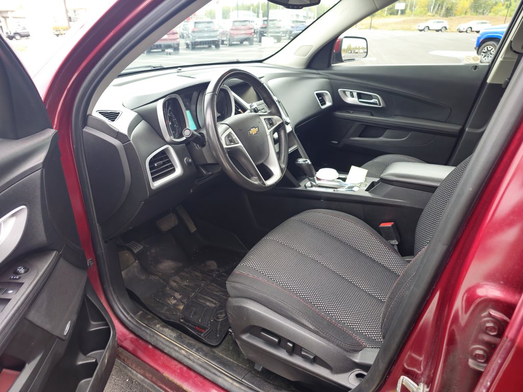 2017  Equinox AWD LT in Bathurst, New Brunswick - 8 - w1024h768px