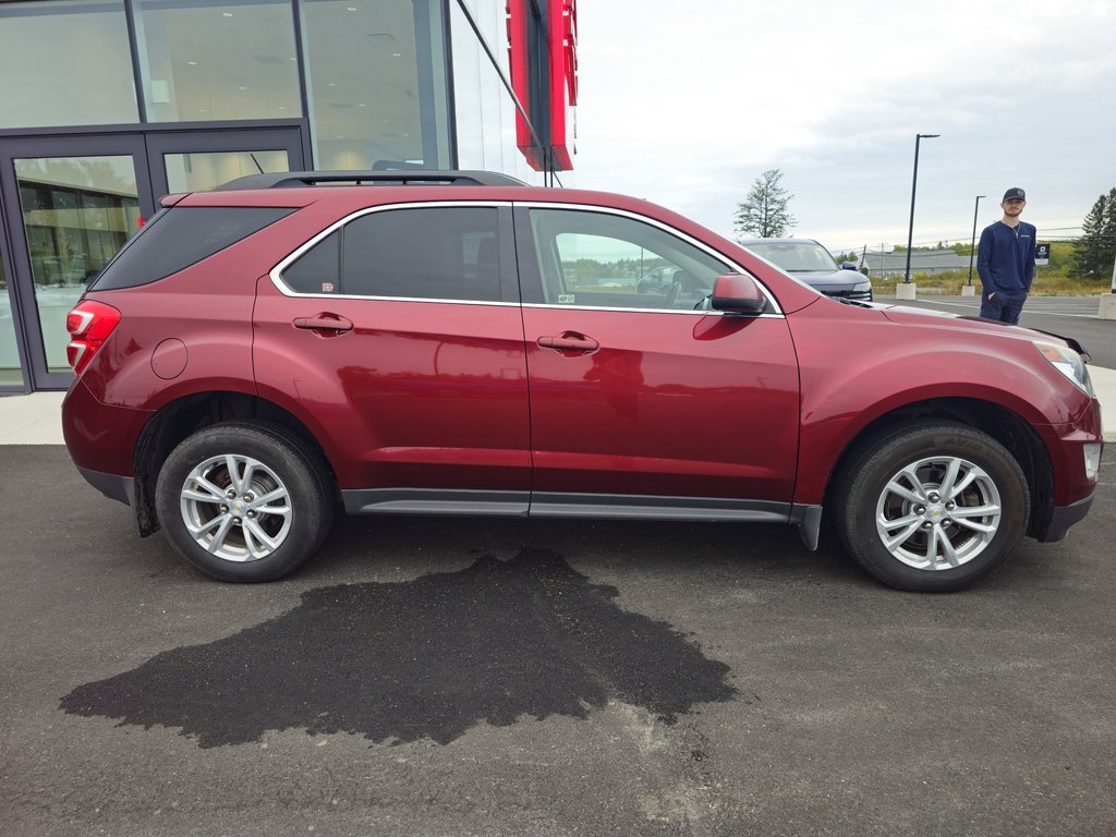 2017 Chevrolet Equinox AWD LT in Bathurst, New Brunswick - 2 - w1024h768px