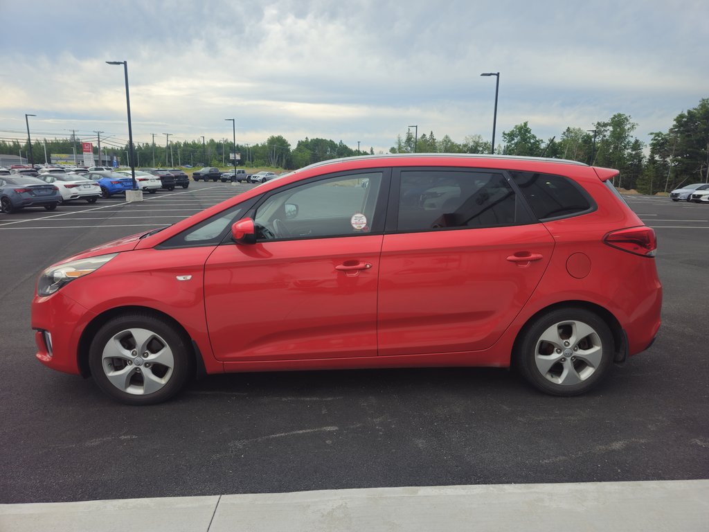 2016  Rondo LX - at in Bathurst, New Brunswick - 6 - w1024h768px