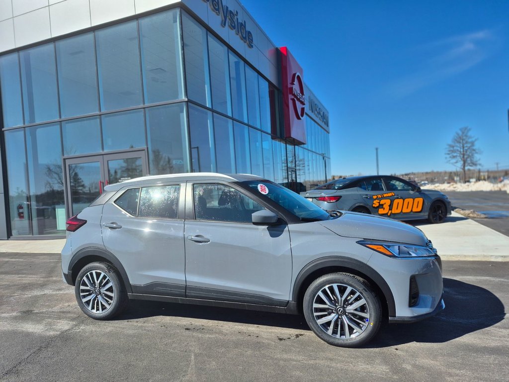 2025 Nissan Kicks Play SV FWD in Bathurst, New Brunswick - 1 - w1024h768px