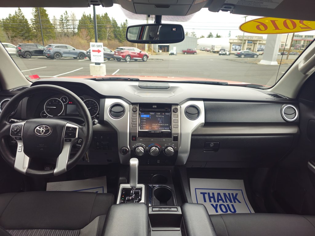 2016  Tundra 4x4 Dbl Cab SR 5.7 6A in Bathurst, New Brunswick - 10 - w1024h768px