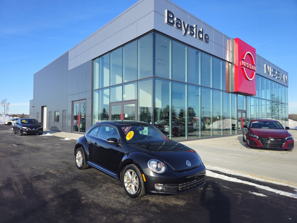 2015  The Beetle Comfortline 1.8T 6sp at w/ Tip in Bathurst, New Brunswick - 1 - w1024h768px