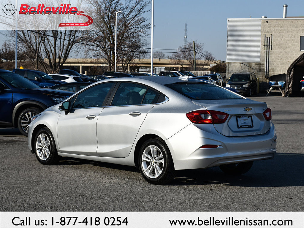 2019 Chevrolet Cruze in Belleville, Ontario - 4 - w1024h768px