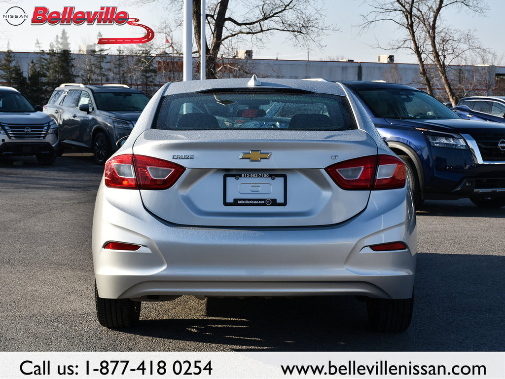 2019 Chevrolet Cruze in Belleville, Ontario - 5 - w1024h768px