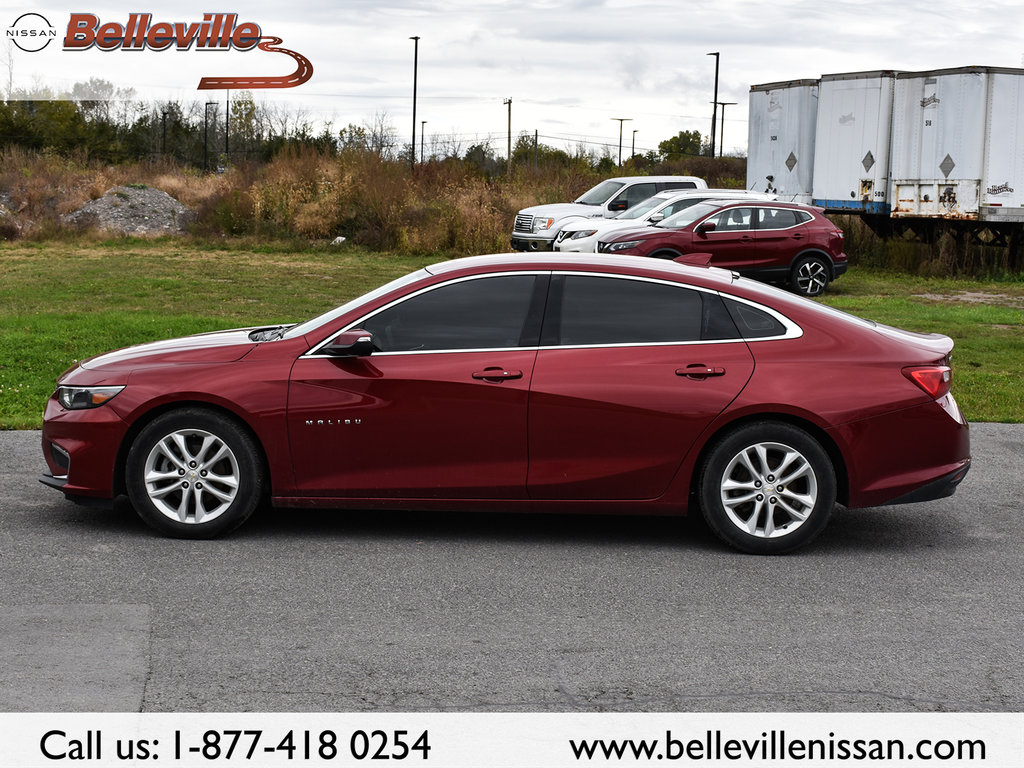 2017 Chevrolet Malibu in Belleville, Ontario - 5 - w1024h768px