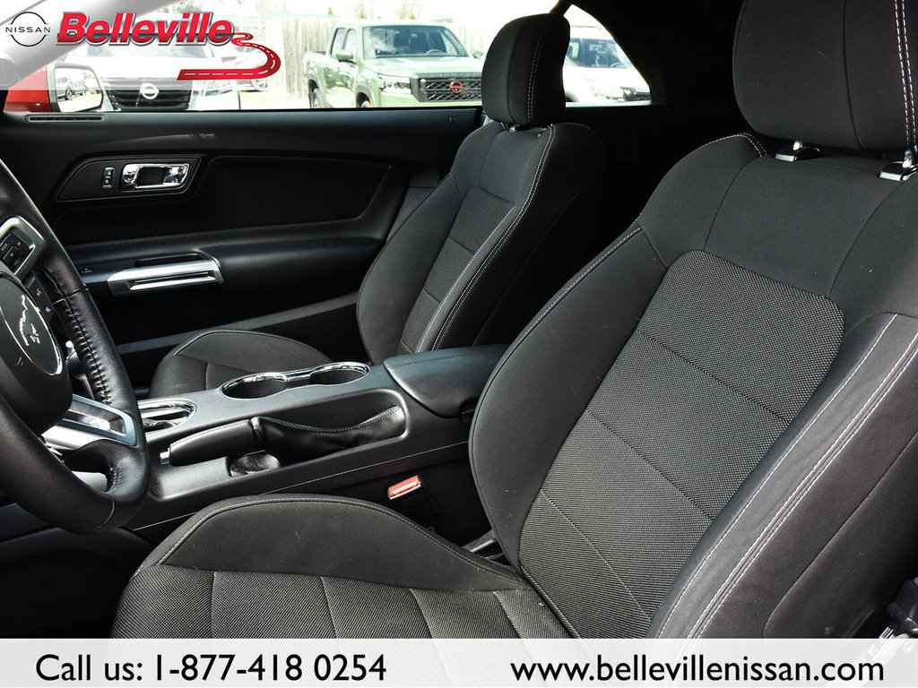 2017 Ford Mustang in Belleville, Ontario - 12 - w1024h768px