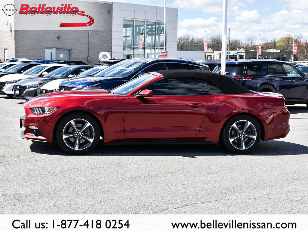 2017 Ford Mustang in Belleville, Ontario - 3 - w1024h768px