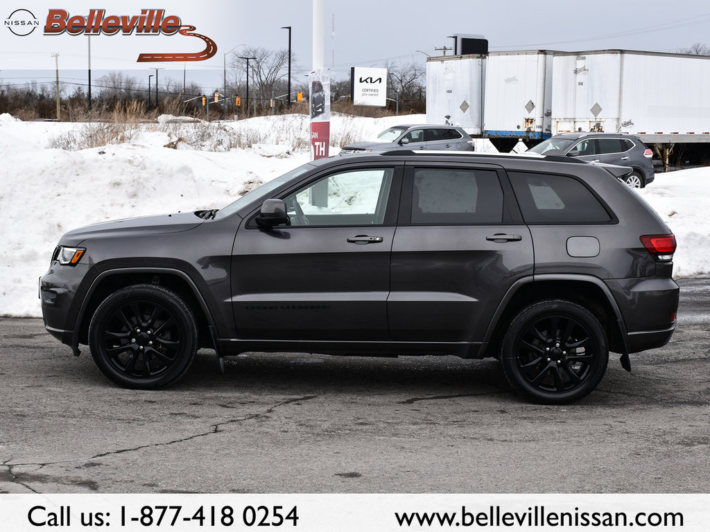 2020 Jeep Grand Cherokee in Belleville, Ontario - 5 - w1024h768px