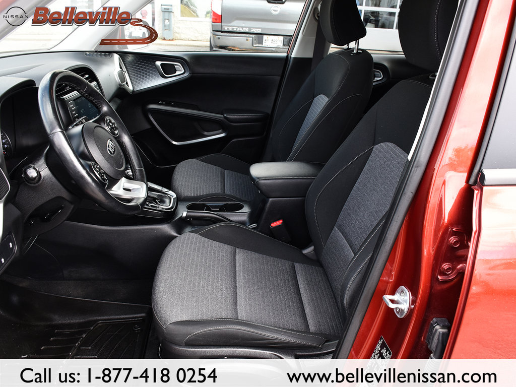 2020 Kia Soul in Belleville, Ontario - 12 - w1024h768px