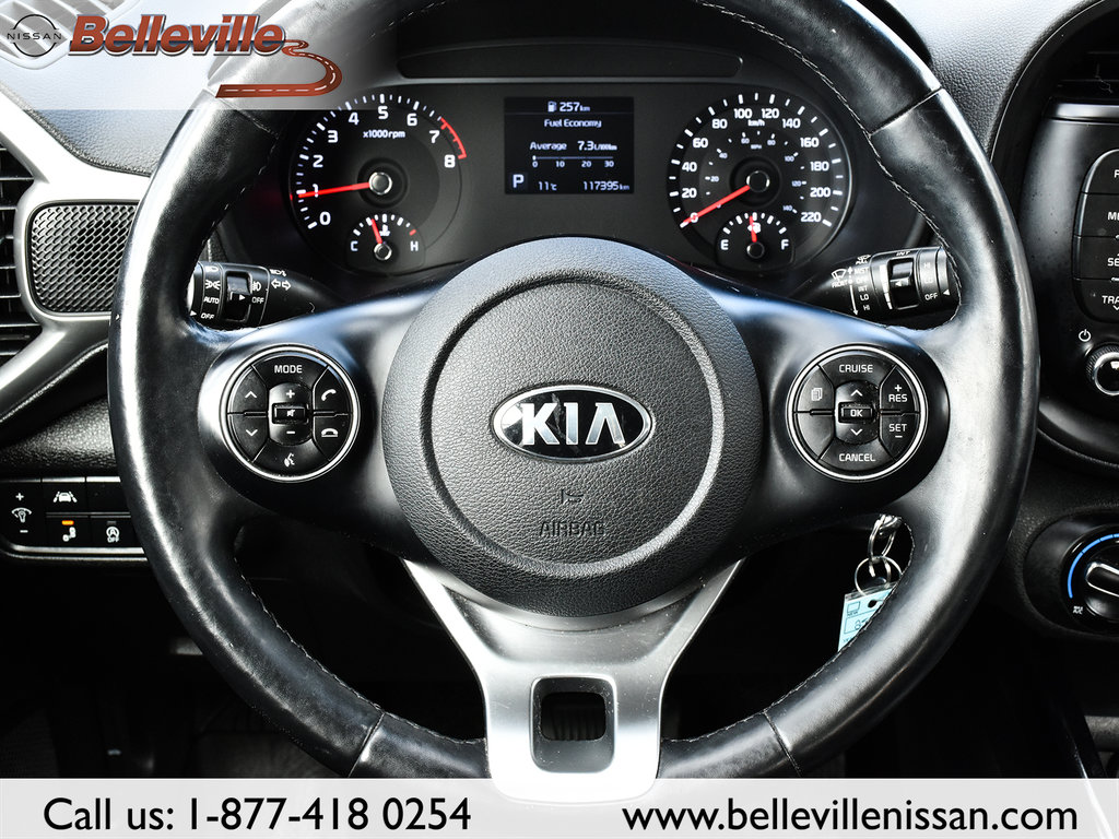 2020 Kia Soul in Belleville, Ontario - 17 - w1024h768px