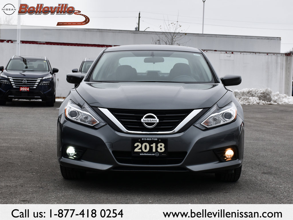 2018 Nissan Altima in Belleville, Ontario - 2 - w1024h768px