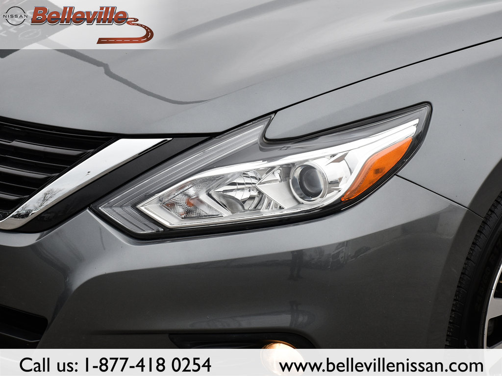 2018 Nissan Altima in Belleville, Ontario - 3 - w1024h768px