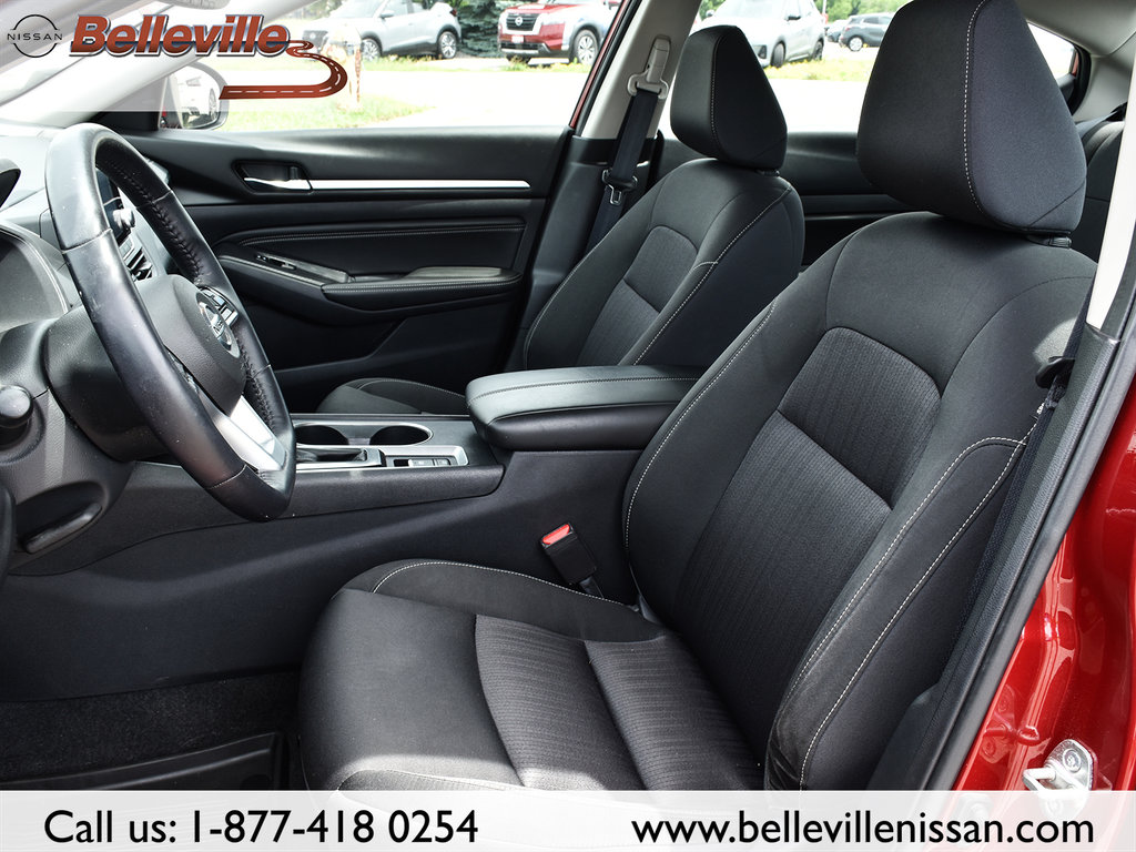 2019 Nissan Altima in Belleville, Ontario - 12 - w1024h768px