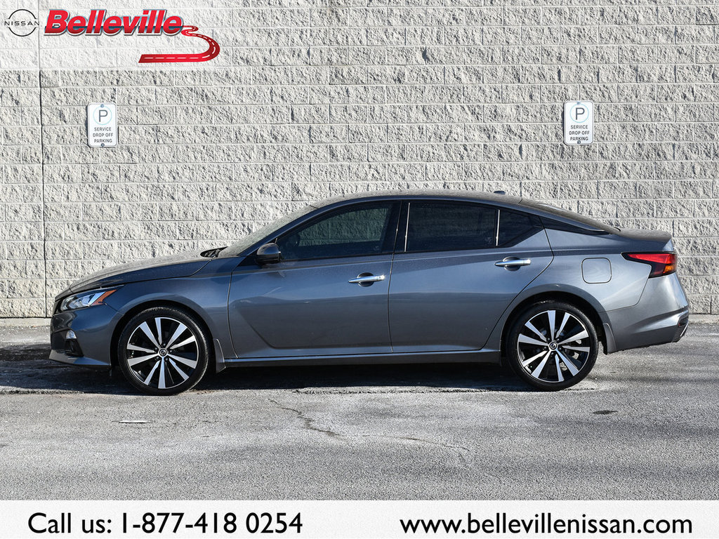 2020 Nissan Altima in Belleville, Ontario - 3 - w1024h768px