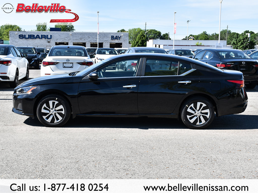 2024 Nissan Altima in Pickering, Ontario - 5 - w1024h768px