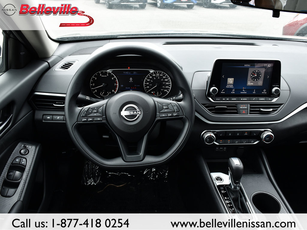 2024 Nissan Altima in Pickering, Ontario - 16 - w1024h768px