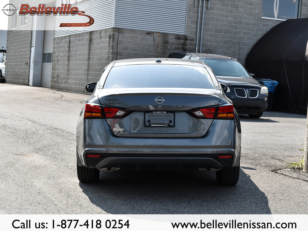 2024 Nissan Altima in Pickering, Ontario - 4 - w1024h768px