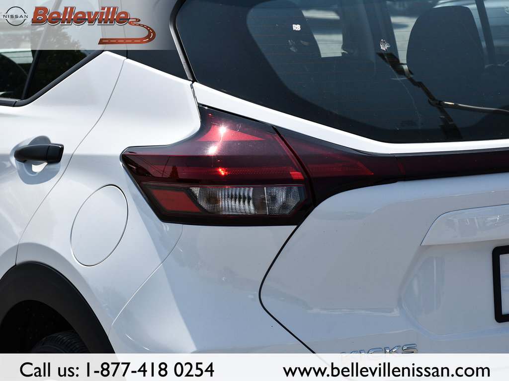 2024 Nissan KICKS PLAY in Pickering, Ontario - 9 - w1024h768px