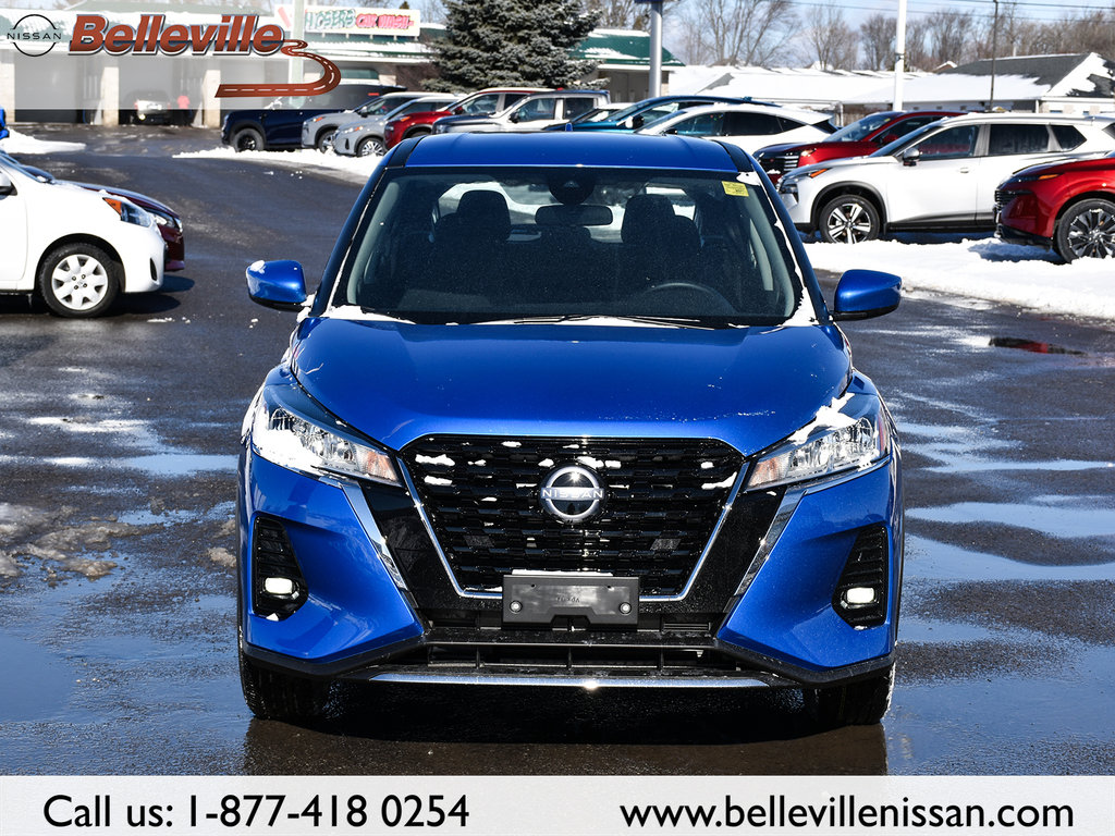 2025 Nissan Kicks Play in Pickering, Ontario - 2 - w1024h768px