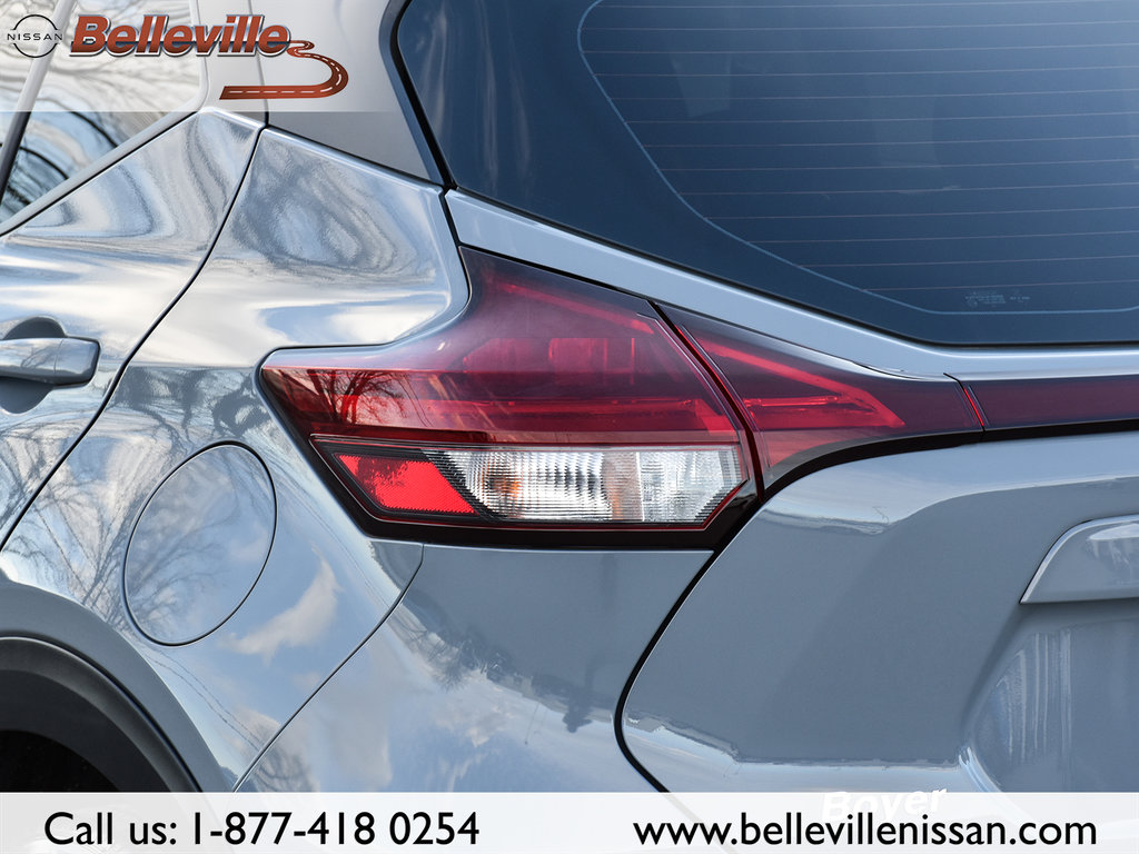 2022 Nissan KICKS in Belleville, Ontario - 9 - w1024h768px