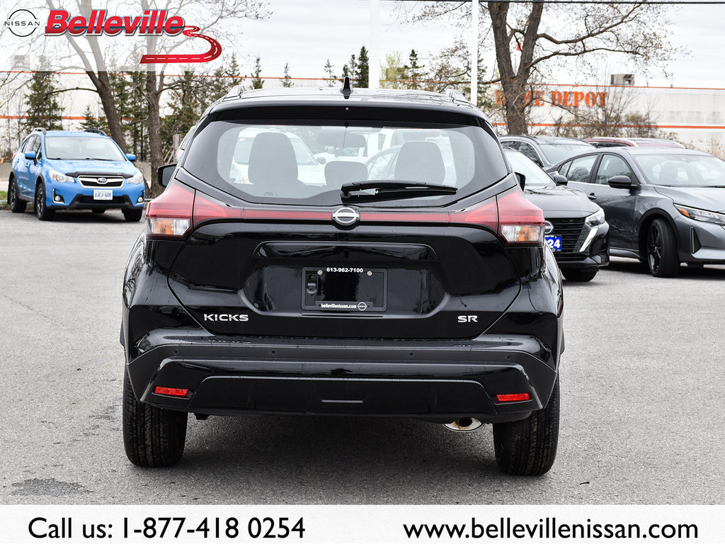 2024 Nissan KICKS in Pickering, Ontario - 5 - w1024h768px